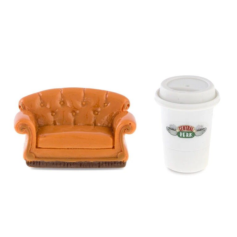 Mad Beauty Friends Sofa & Coffee Cup Lip Balm Duo 1 Mad Beauty Friends Sofa & Coffee Cup Lip Balm Duo