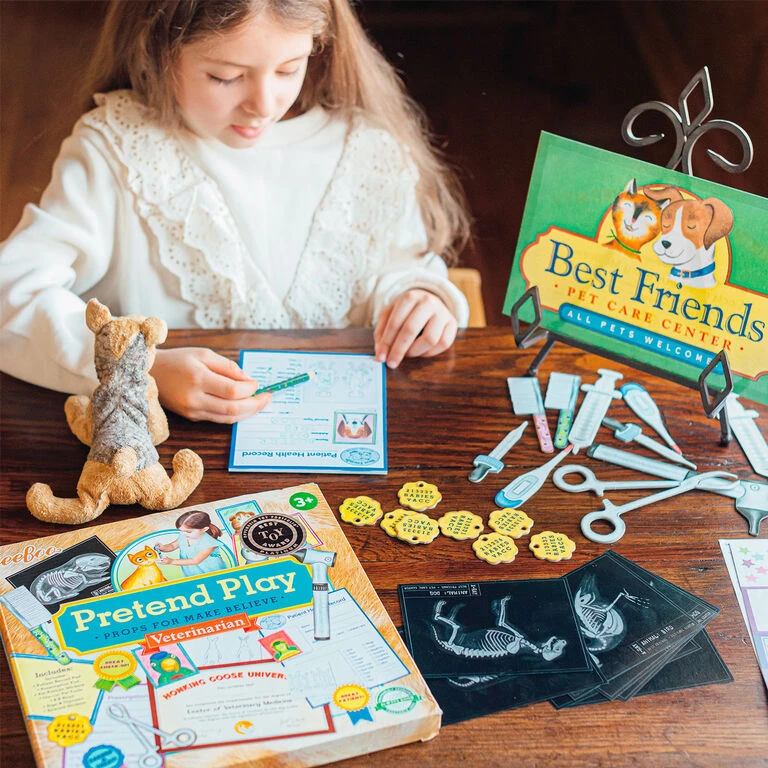 Eeboo Veterinarian Pretend Play Set 4 Eeboo Veterinarian Pretend Play Set - Image 4